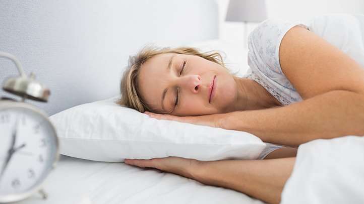 8 Ways to Sleep Better With Sinus Pain and Congestion ...